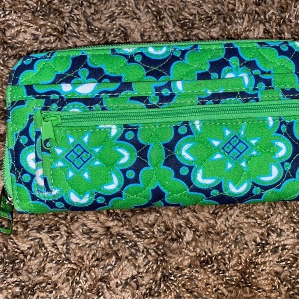 Kim Rogers Wallet - Picture 2 of 4
